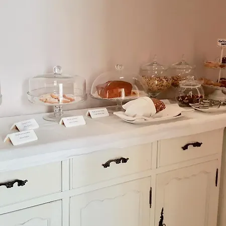 Le Stanze Di Corteinfiore Guest house
