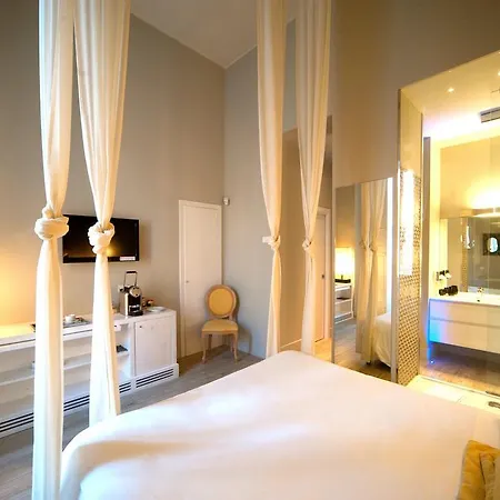 Le Stanze Di Corteinfiore Guest house Trani